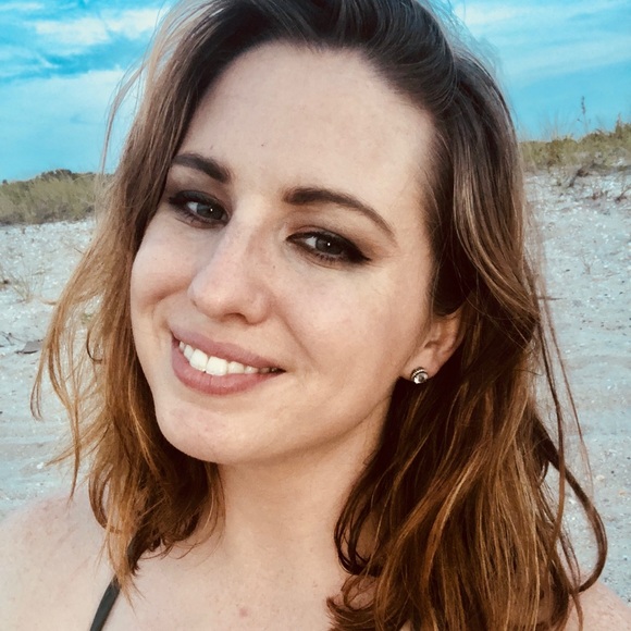 Meet your Posher, Jancy - Picture 2 of 2